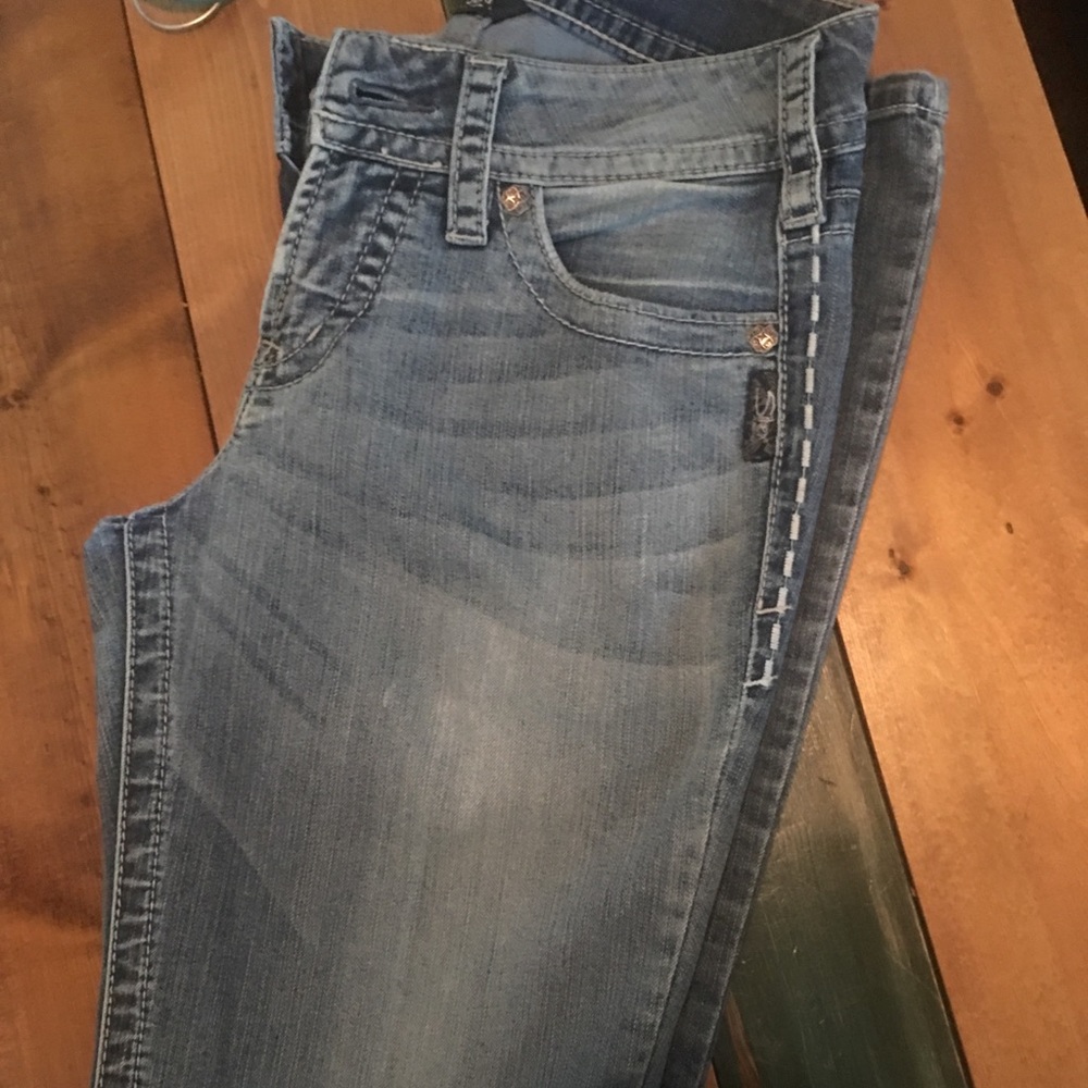 Jeans - Picture 3 of 3